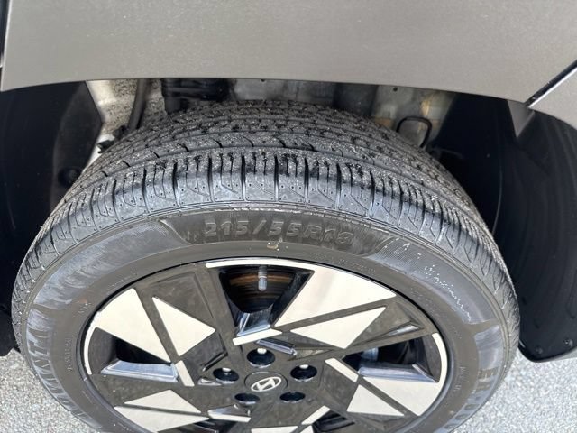 Used 2024 Hyundai Kona SEL AWD/4WD image 12