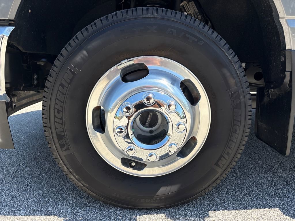 Certified 2024 Ford F350 Lariat w/ Lariat Ultimate Package AWD/4WD image 14
