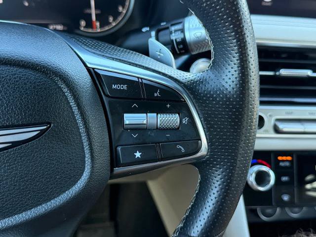 Used 2025 Genesis G70 2.5T AWD/4WD image 16