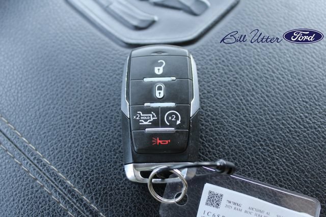 Used 2025 RAM 1500 Laramie AWD/4WD image 26