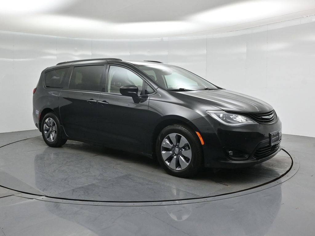 Used 2018 Chrysler Pacifica Limited w/ Advanced Safetytec Group image 8