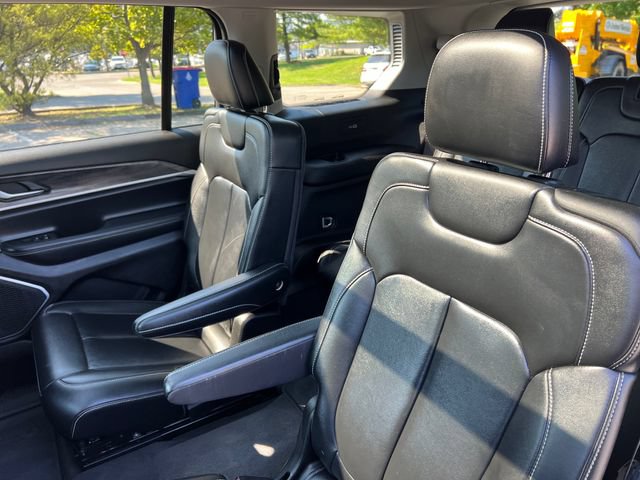 Used 2021 Jeep Grand Cherokee L Limited w/ MOPAR Finishing Package AWD/4WD image 24
