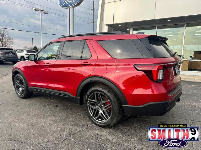 Certified 2025 Ford Explorer ST-Line w/ Premium Package AWD/4WD image 8