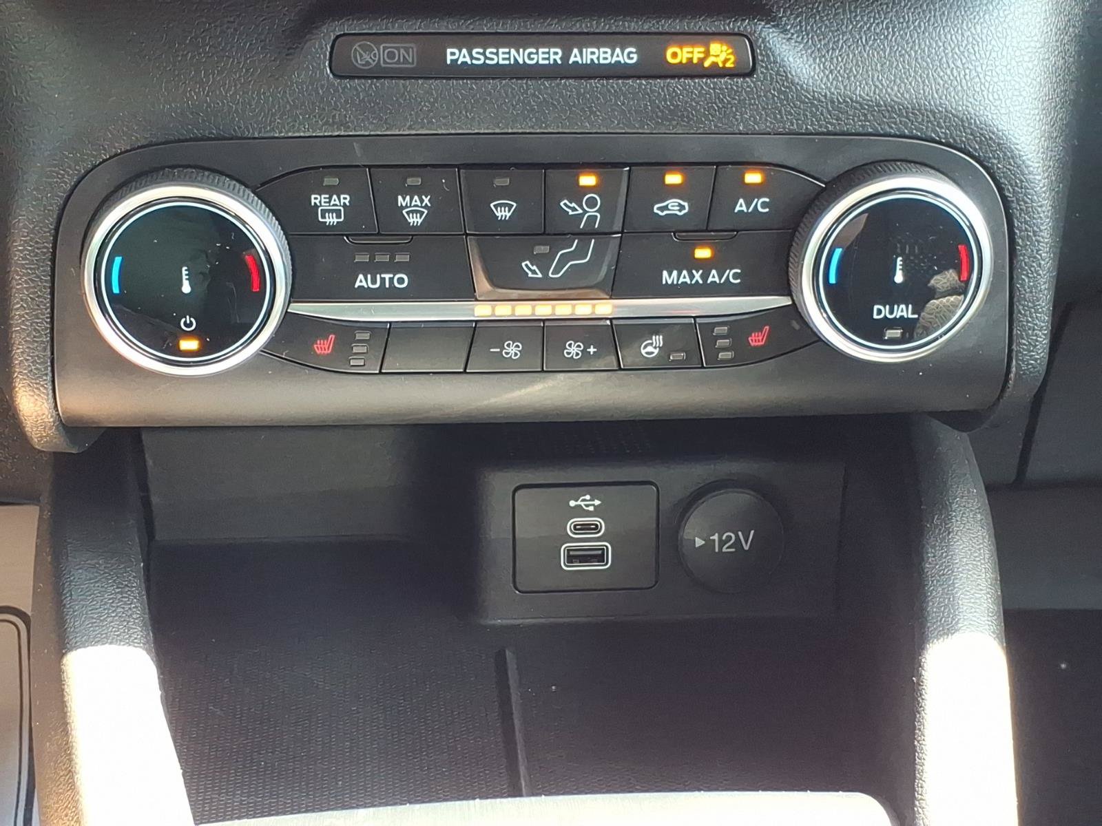 Certified 2024 Ford Escape Active AWD/4WD image 18