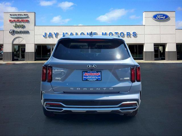 Used 2021 Kia Sorento EX w/ Panoramic Sunroof Package AWD/4WD image 3