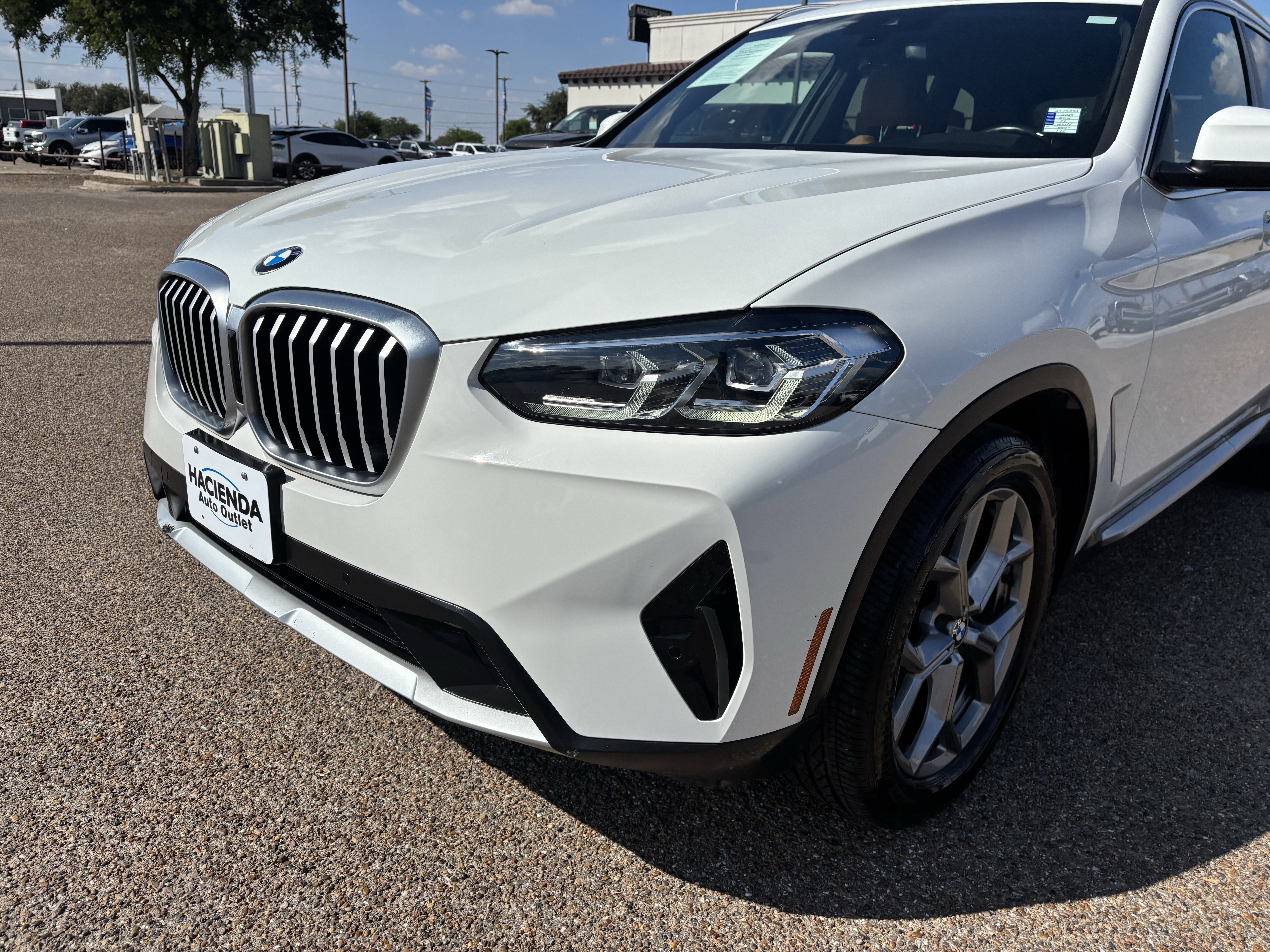 Used 2024 BMW X3 sDrive30i w/ Convenience Package image 2