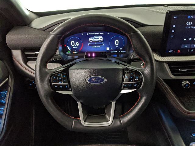 Certified 2025 Ford Explorer ST-Line w/ Premium Package image 10