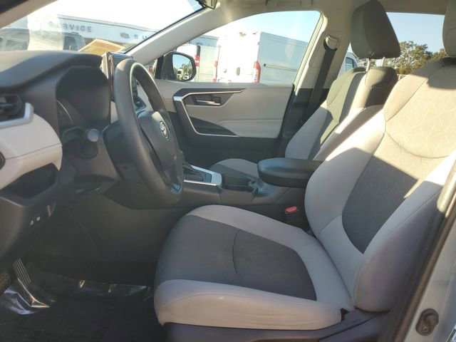 Used 2019 Toyota RAV4 XLE image 15