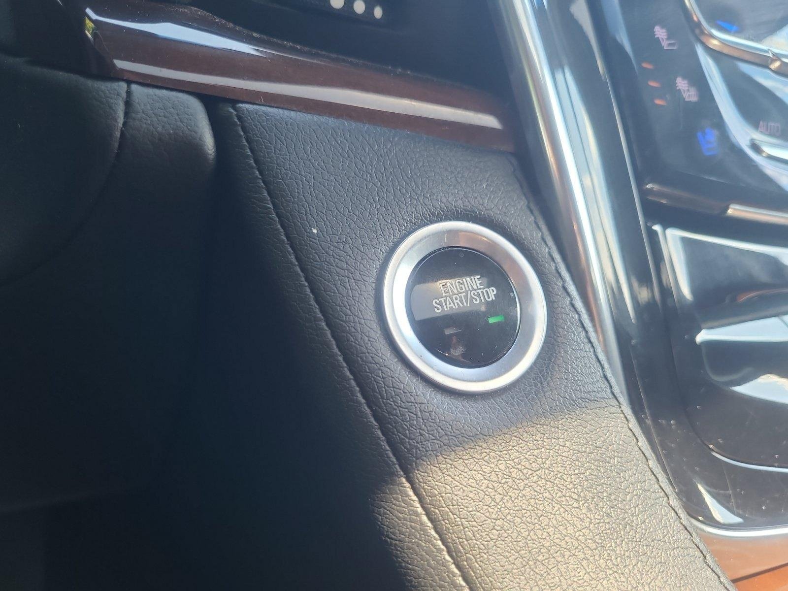 Used 2017 Cadillac Escalade Premium Luxury AWD/4WD image 30