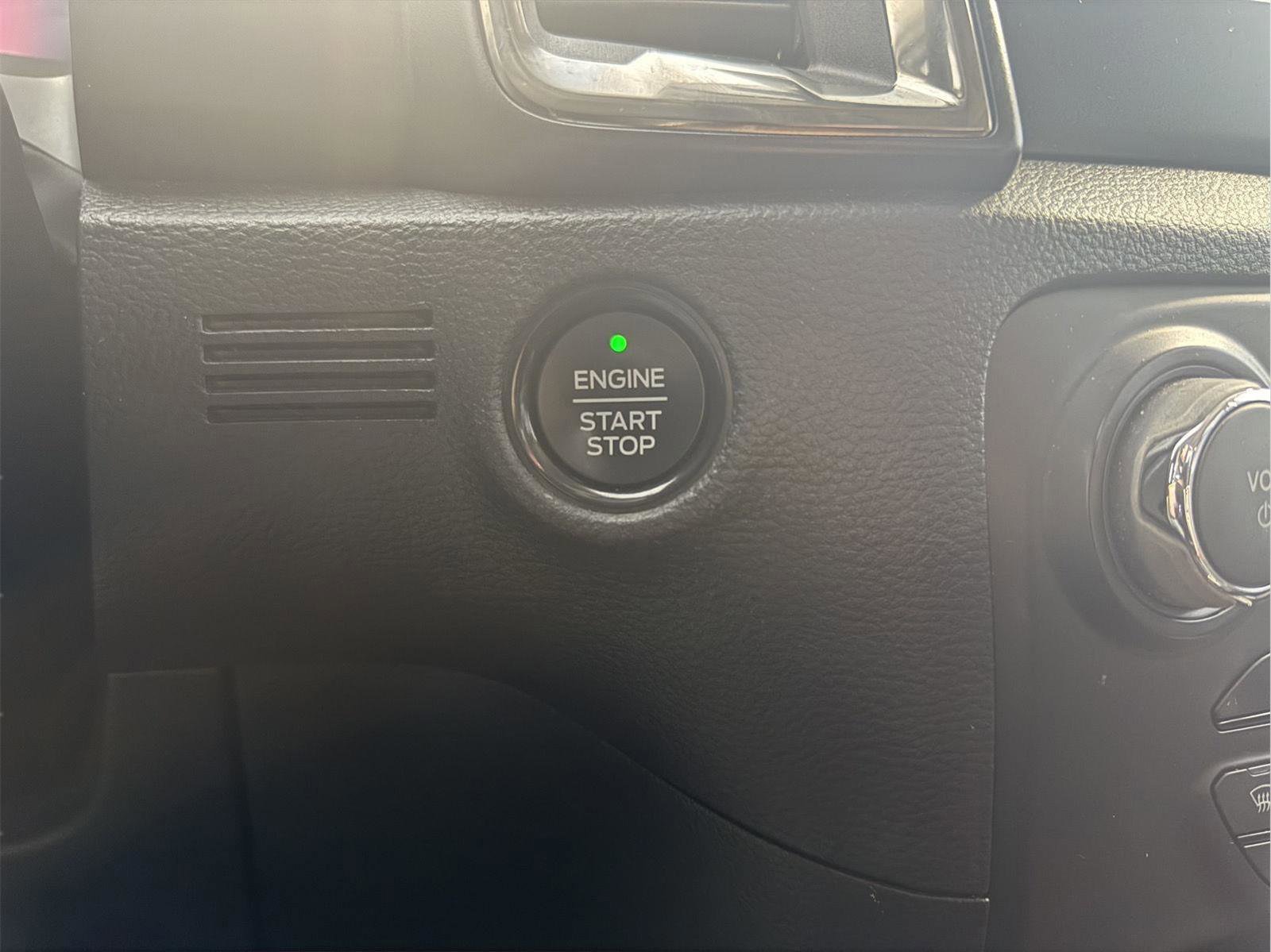 Certified 2023 Ford Ranger Lariat w/ Tremor Off-Road Package image 36