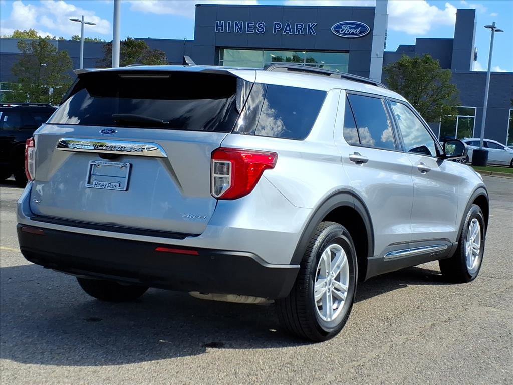Certified 2023 Ford Explorer XLT image 5