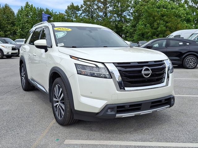 Used 2022 Nissan Pathfinder Platinum video 2