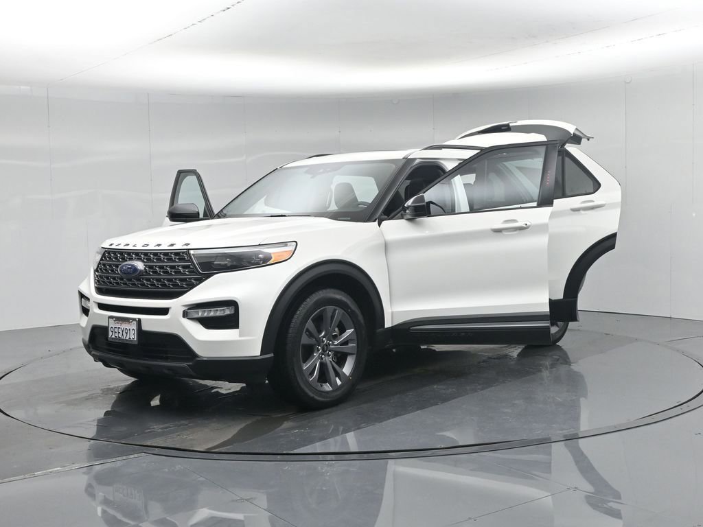 Certified 2023 Ford Explorer XLT w/ Equipment Group 202A image 58
