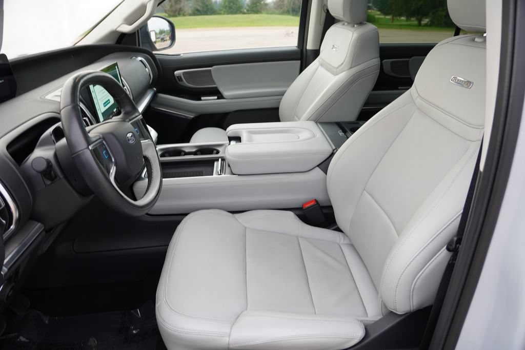Certified 2025 Ford Expedition Max Platinum AWD/4WD image 16