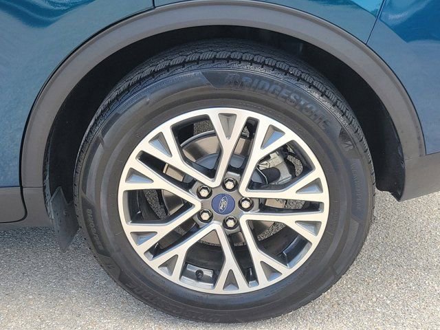 Certified 2020 Ford Escape SEL FWD image 9