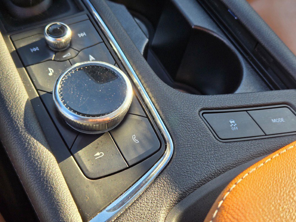 Used 2021 Cadillac XT5 Premium Luxury image 28