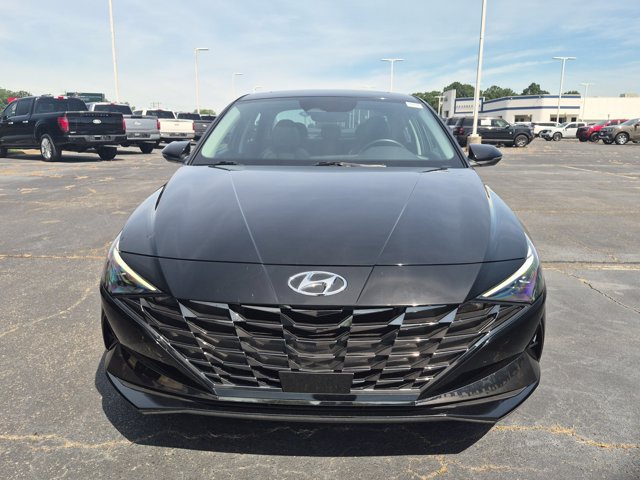 Used 2023 Hyundai Elantra Limited FWD image 9