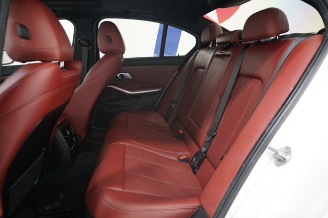Used 2023 BMW 330i Sedan w/ M Sport Package RWD image 16