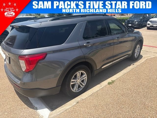 Certified 2023 Ford Explorer XLT w/ Equipment Group 202A RWD image 4