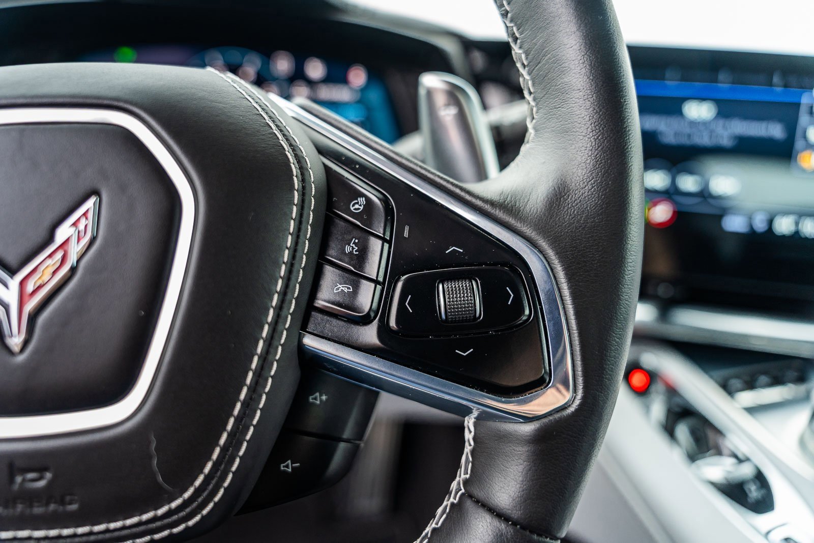 Used 2020 Chevrolet Corvette Stingray Premium Cpe w/ 3LT Preferred Equipment Group image 21