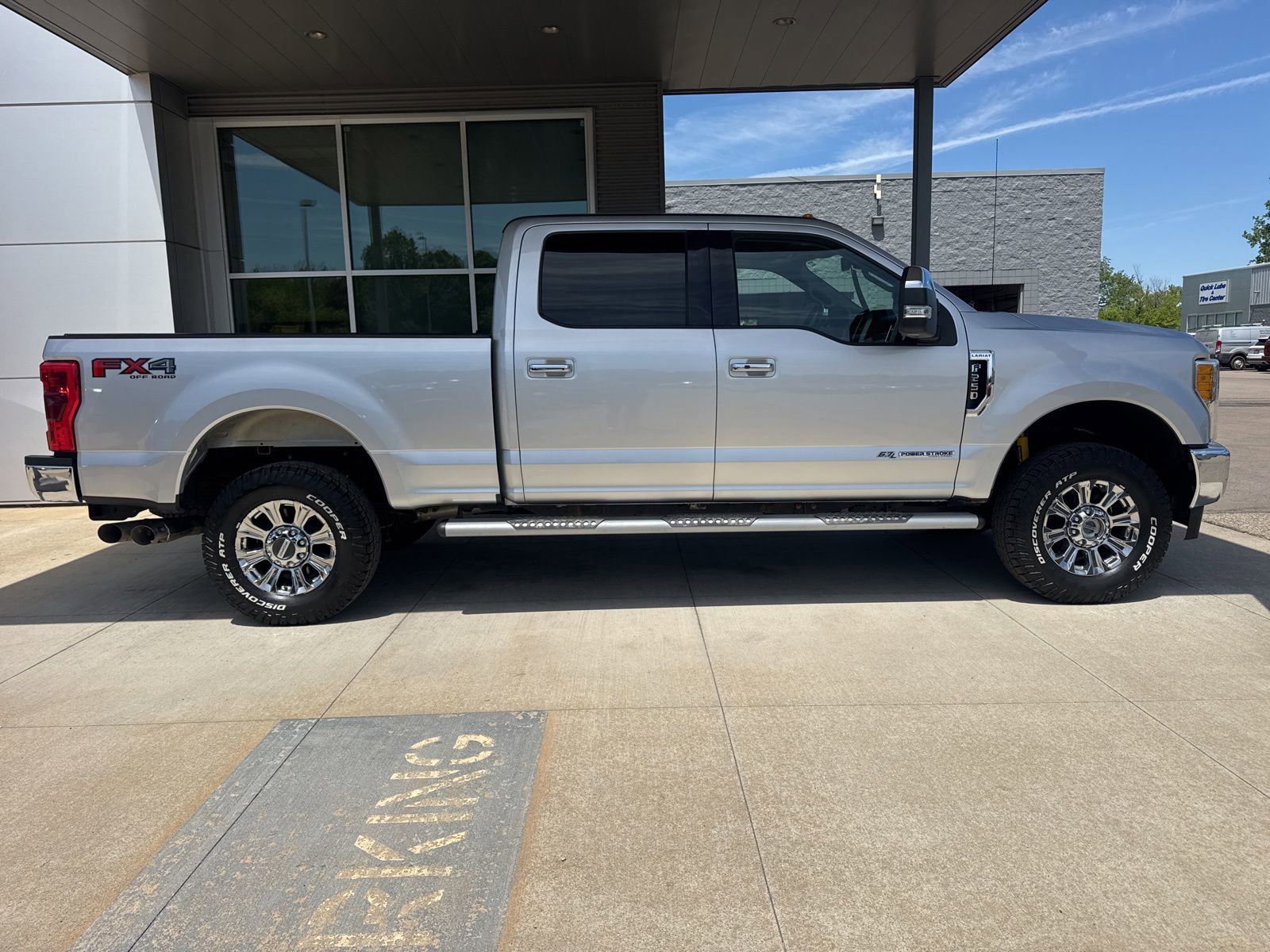 Certified 2017 Ford F250 Lariat w/ Lariat Ultimate Package AWD/4WD image 9