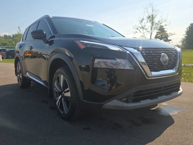 Used 2021 Nissan Rogue SL FWD image 1