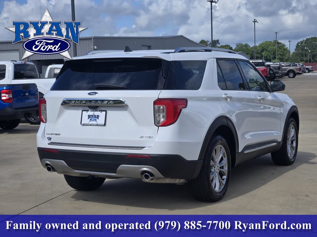 Certified 2024 Ford Explorer Limited AWD/4WD image 4