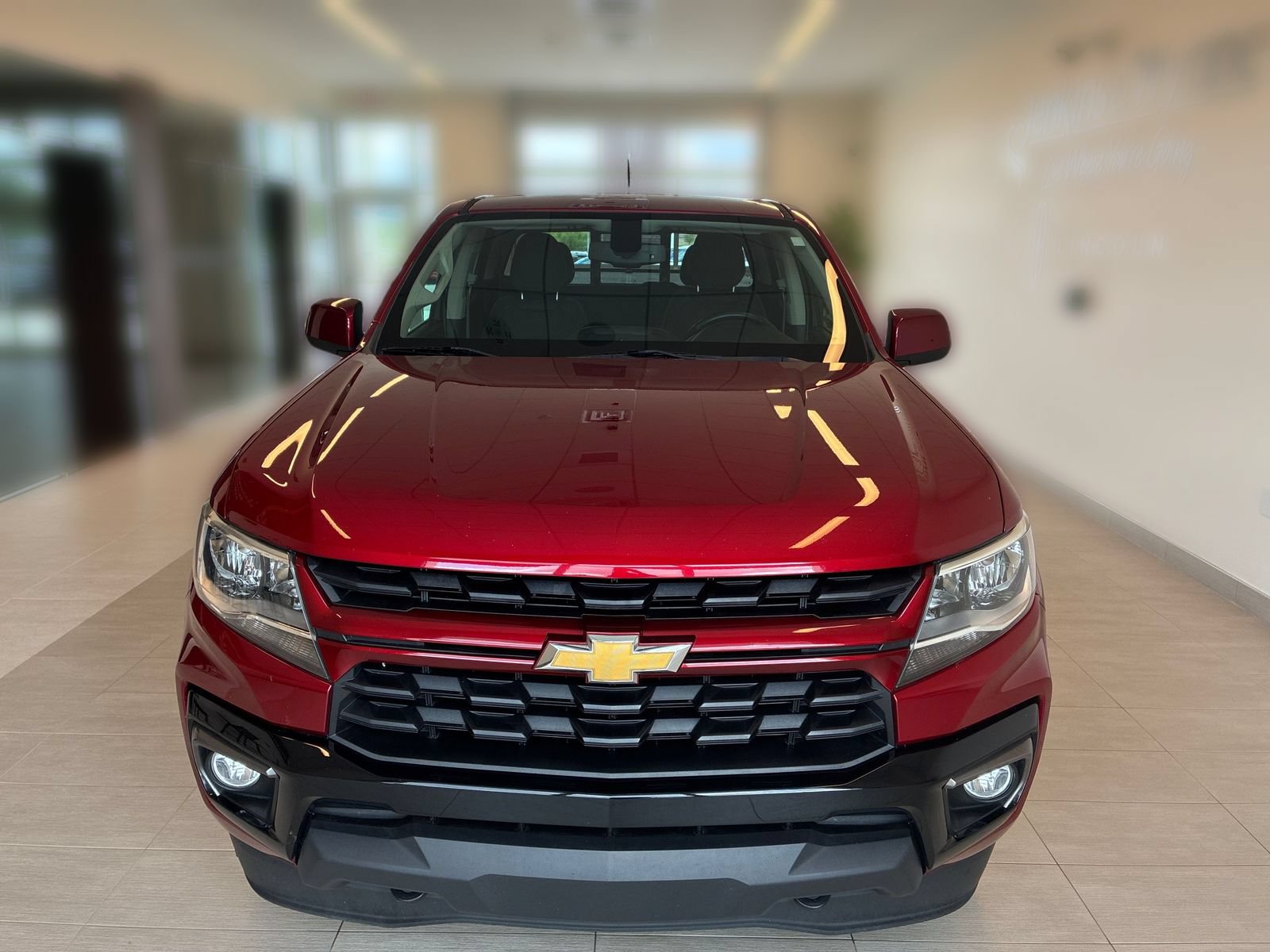 Used 2021 Chevrolet Colorado LT w/ LT Convenience Package AWD/4WD image 5