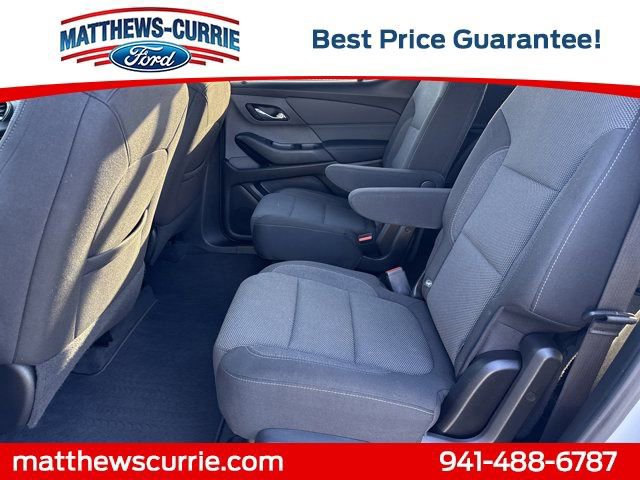 Used 2022 Chevrolet Traverse LT image 12