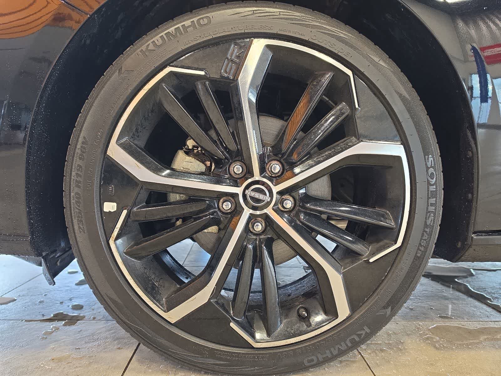 Used 2024 Nissan Altima 2.5 SR FWD image 13