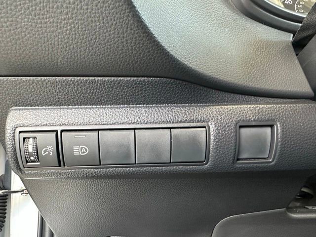Used 2022 Toyota Corolla LE image 21