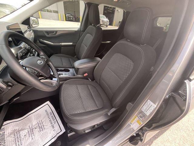 Certified 2023 Ford Escape Active AWD/4WD image 12