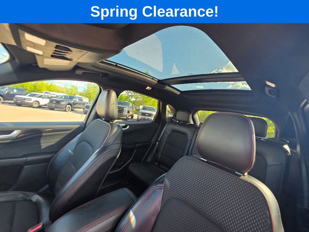 Certified 2024 Ford Escape ST-Line w/ Tech Pack #1 AWD/4WD image 39
