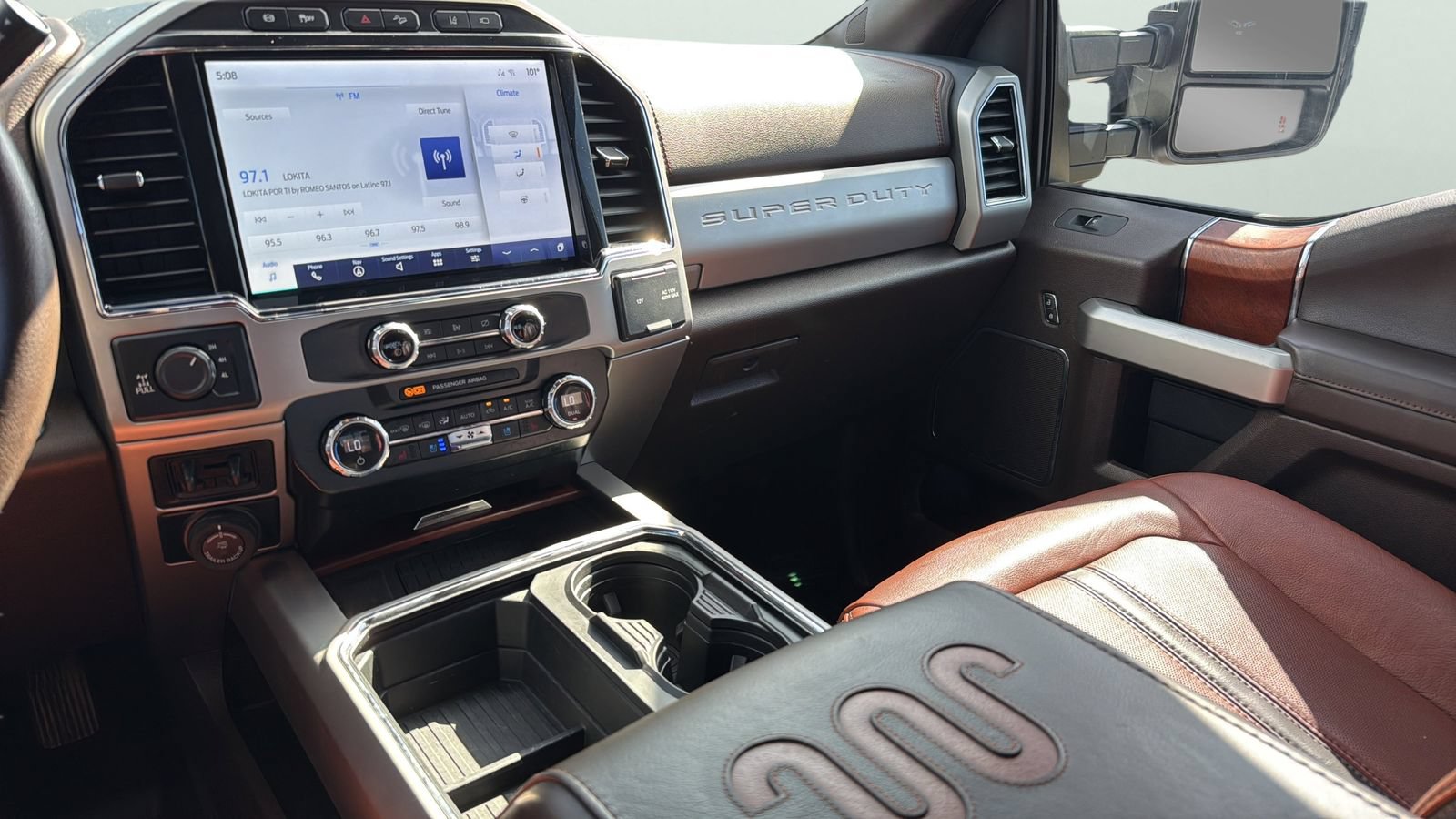 Certified 2022 Ford F350 King Ranch w/ King Ranch Ultimate Package AWD/4WD image 19