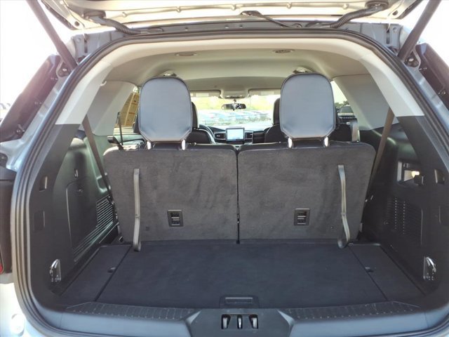 Certified 2023 Ford Explorer XLT w/ Equipment Group 202A image 29