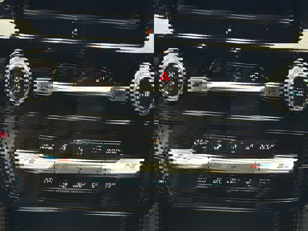 Certified 2023 Ford Explorer ST-Line w/ Class IV Trailer Tow Package image 31