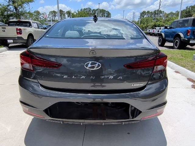 Used 2020 Hyundai Elantra Limited FWD image 13