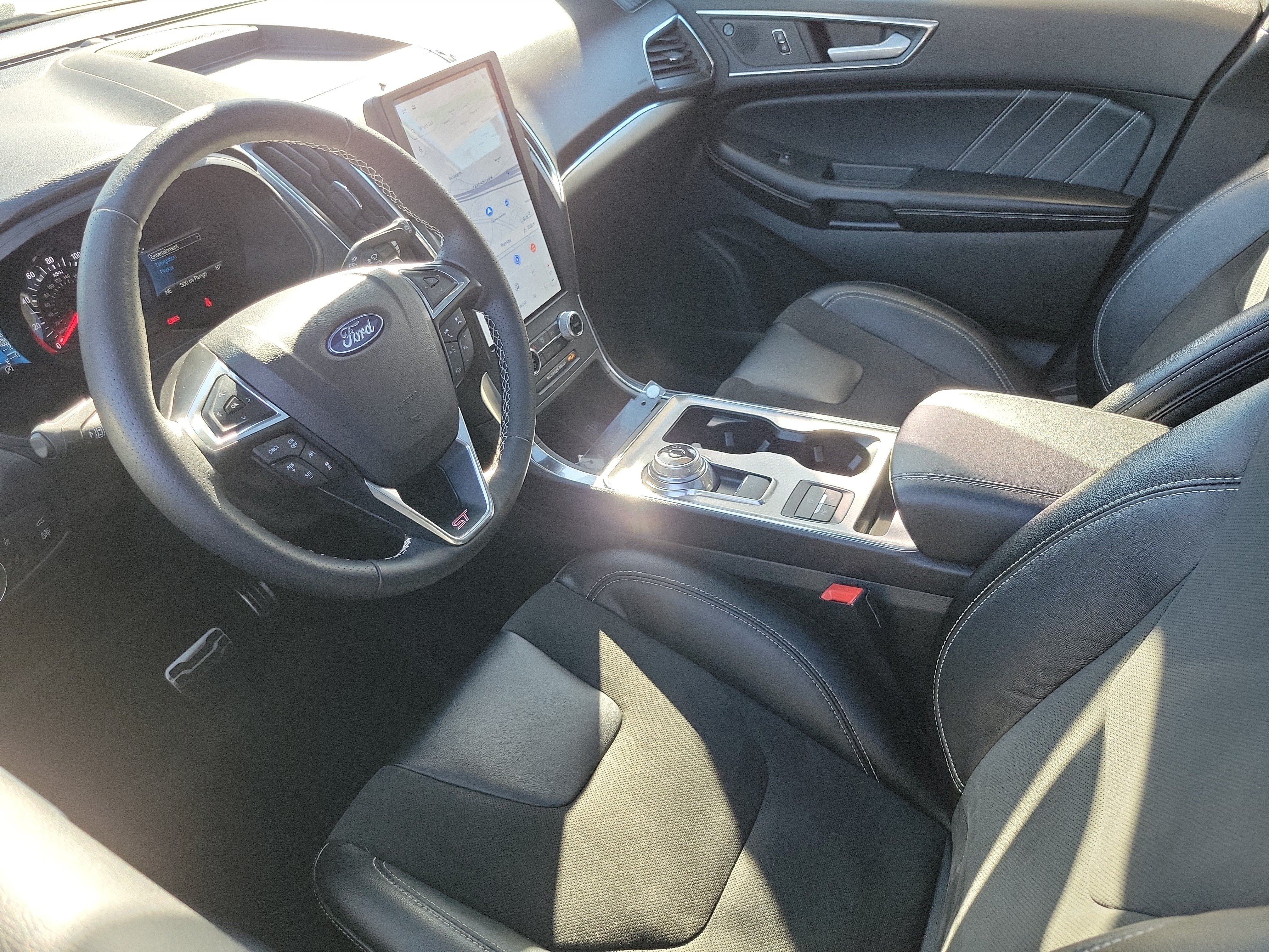 Certified 2023 Ford Edge ST w/ Equipment Group 401A AWD/4WD image 3