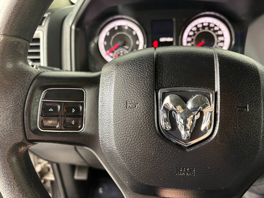 Used 2018 RAM 1500 Tradesman w/ Chrome Appearance Group AWD/4WD image 22