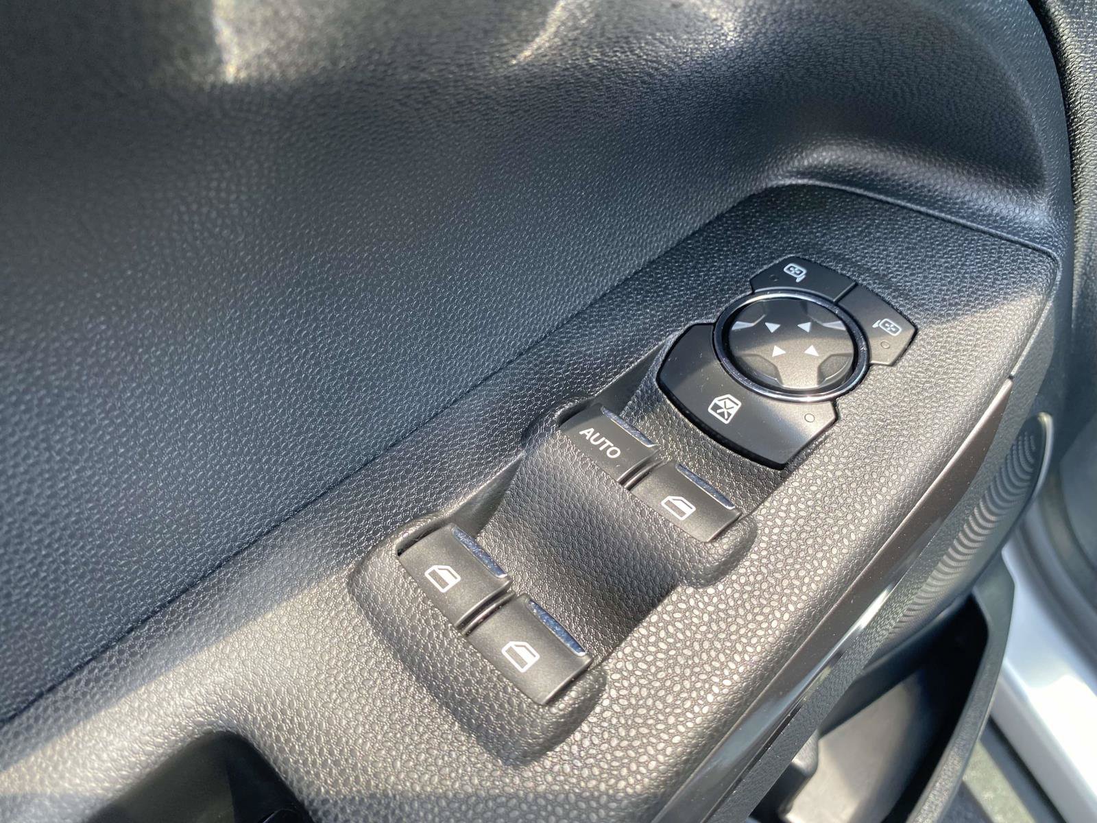 Certified 2019 Ford EcoSport SE AWD/4WD image 18