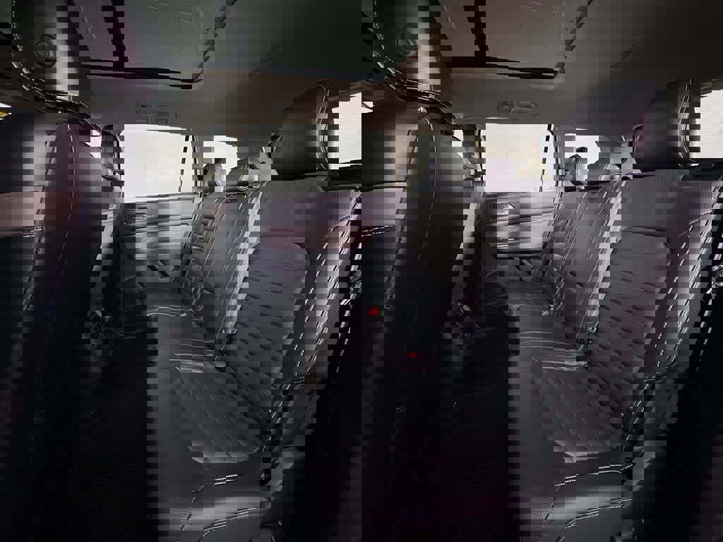 Used 2022 Volkswagen Atlas SEL Premium image 14