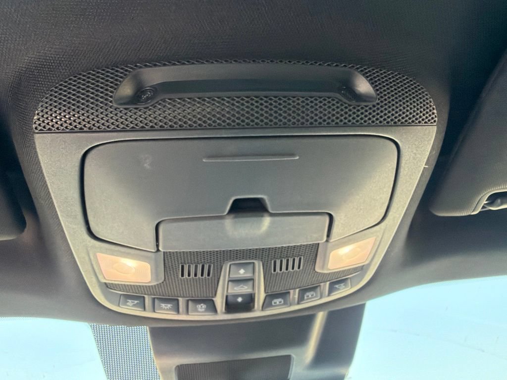 Certified 2018 Ford Expedition XLT w/ Equipment Group 202A AWD/4WD image 39