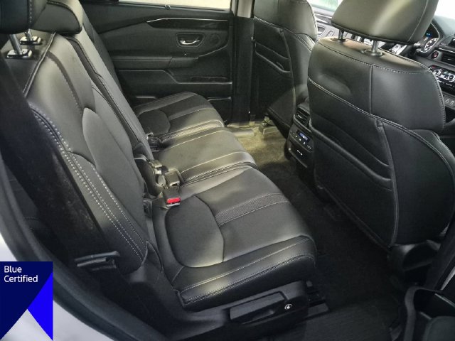 Used 2025 Honda Pilot EX-L image 32