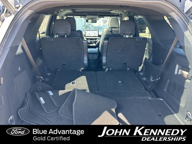 Certified 2025 Ford Explorer ST-Line w/ Premium Package AWD/4WD image 13