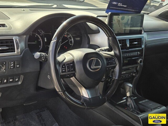 Used 2022 Lexus GX 460 Premium w/ Accessory Package AWD/4WD image 19