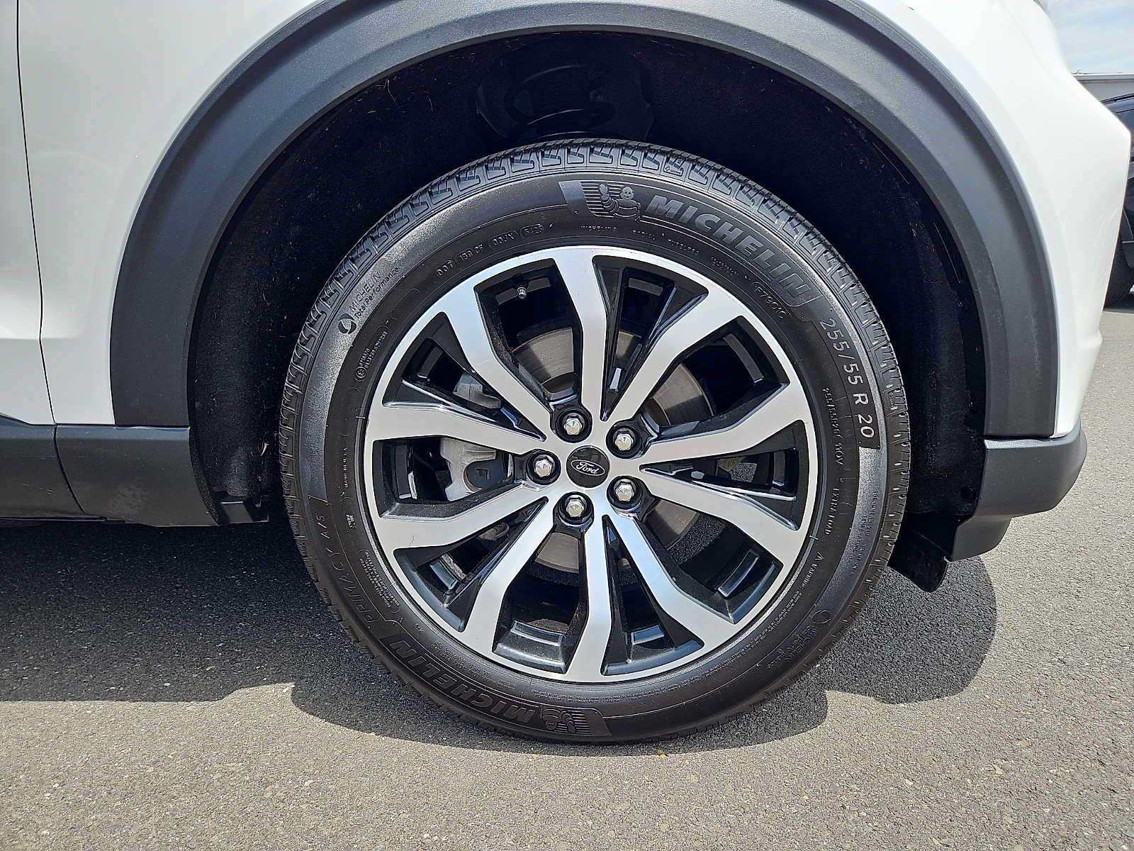 Certified 2022 Ford Explorer ST-Line AWD/4WD image 9