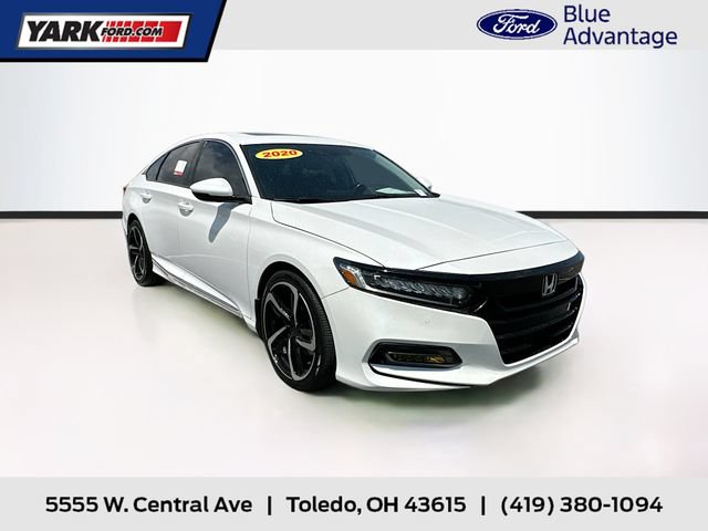Used 2020 Honda Accord Touring image 1