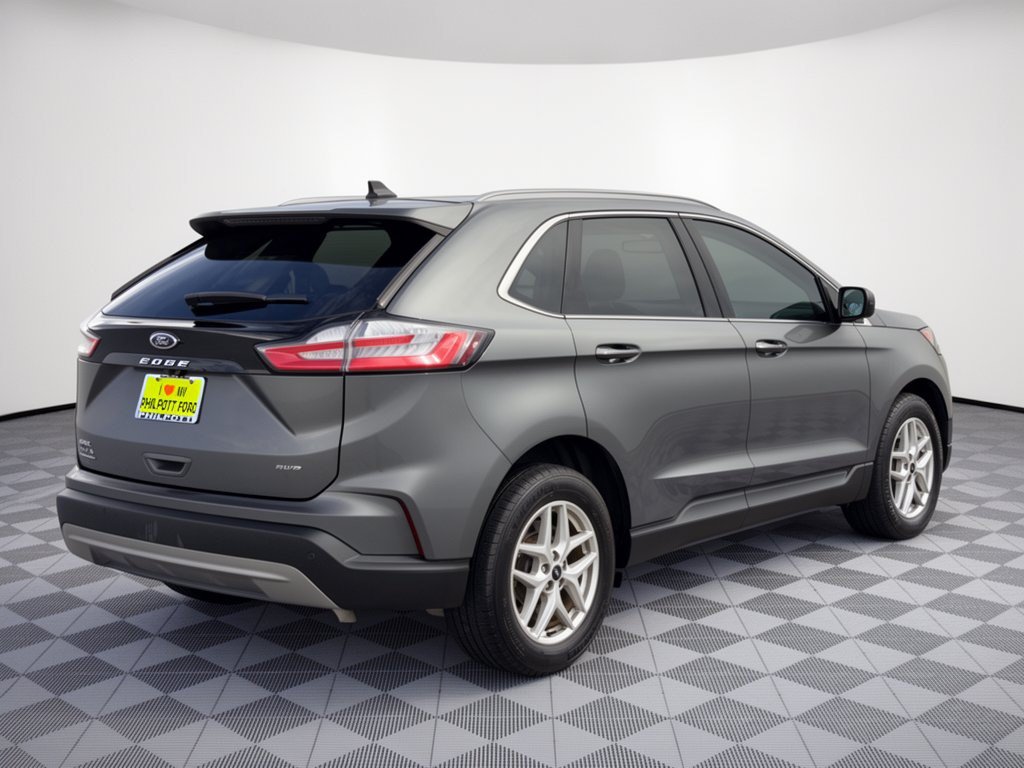 Certified 2024 Ford Edge SEL w/ Convenience Package AWD/4WD image 9
