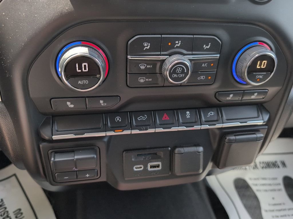 Used 2019 Chevrolet Silverado 1500 LT w/ All-Star Edition image 18