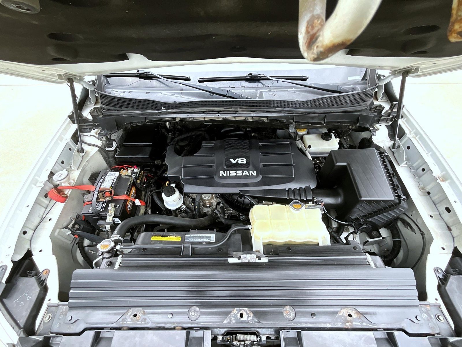 Used 2017 Nissan Titan SV AWD/4WD image 23